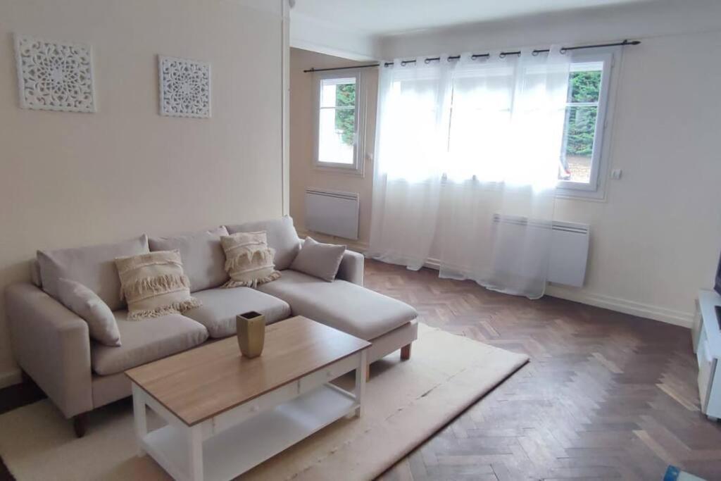 Appartement Tres Bien Place Châteauroux Exteriér fotografie